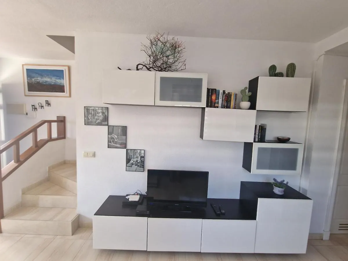Дом отдыха Villa Barracuda - 